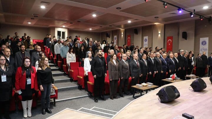 İstiklal Üniversitesi Merkezi Derslik Binası Tamamlandı — 7. görsel